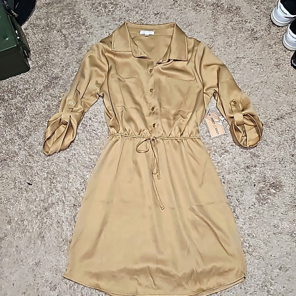 Business casual dress